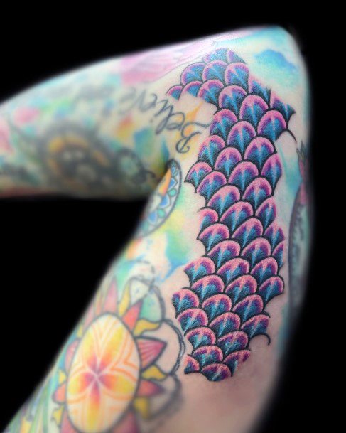 Incredible Fish Scales Tattoo For Ladies