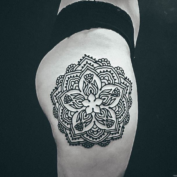 Incredible Mandala Tattoo For Ladies