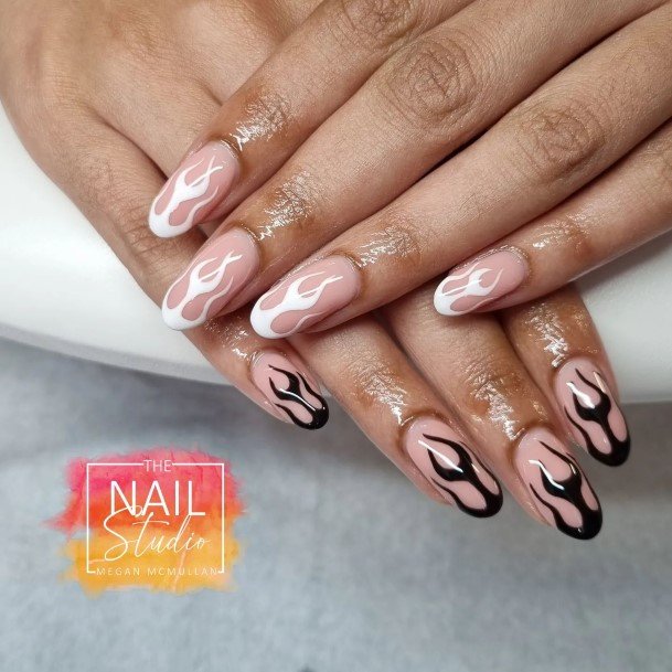 Incredible Monochrome Fingernail For Ladies