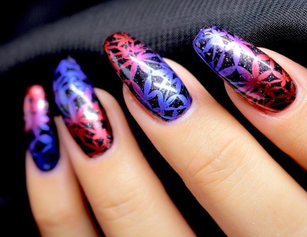Incredible Red And Blue Fingernail For Ladies