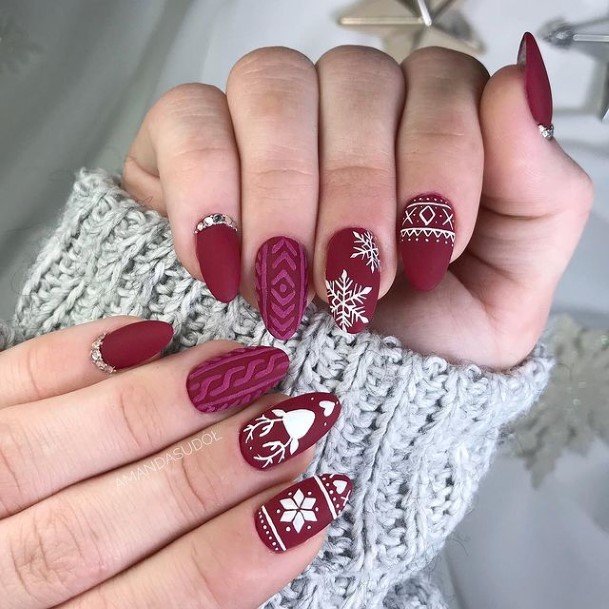 Incredible Red With Diamond Rhinestones Fingernail For Ladies