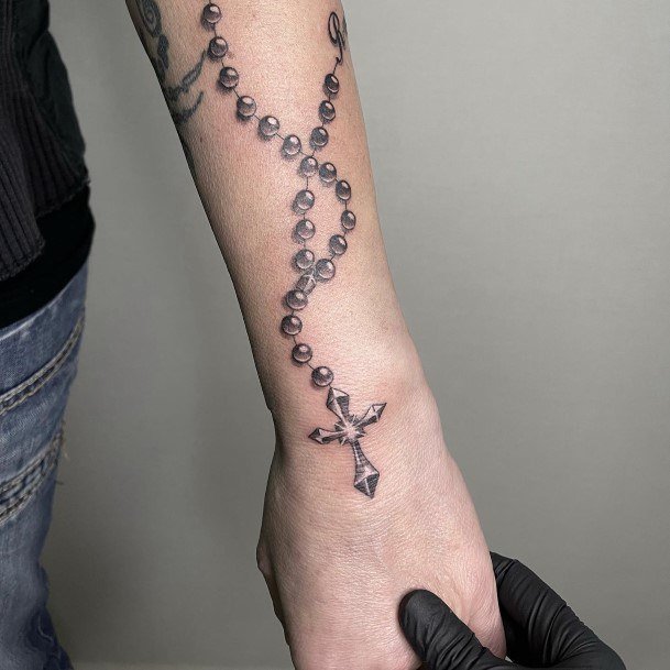 Incredible Rosary Tattoo For Ladies