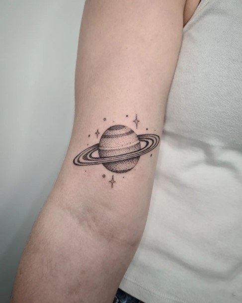 Incredible Saturn Tattoo For Ladies