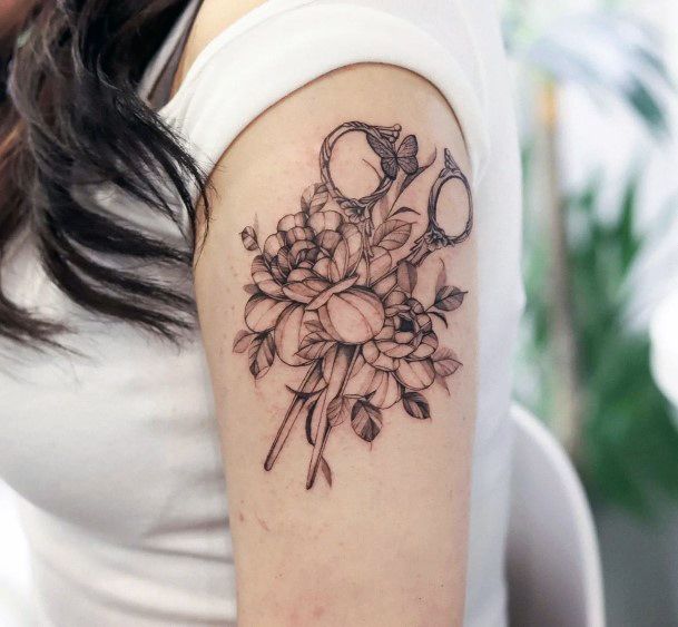 Incredible Scissors Tattoo For Ladies