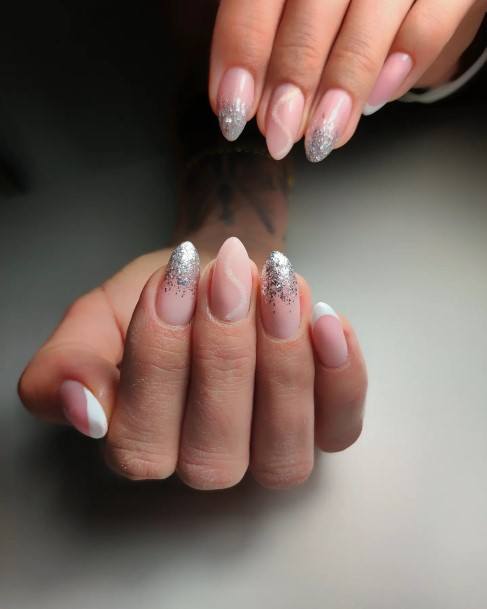 Incyellowible Silver Ombre Fingernail For Ladies