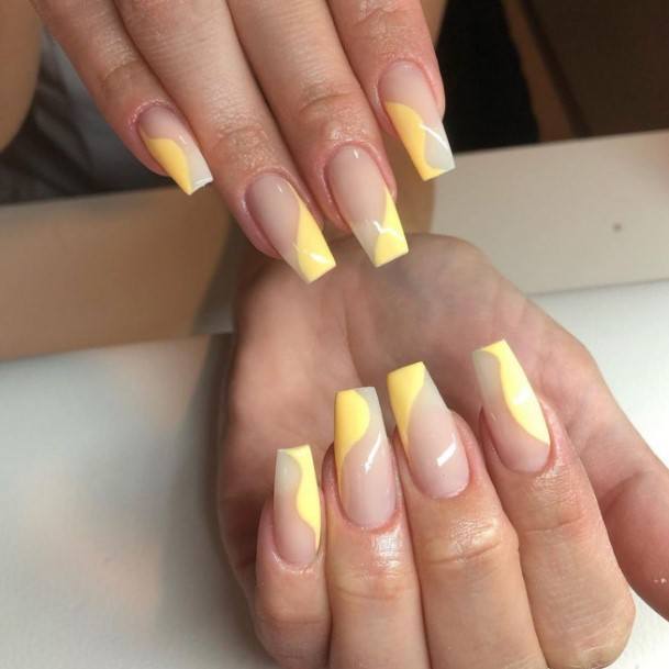 Incyellowible Yellow French Tip Fingernail For Ladies