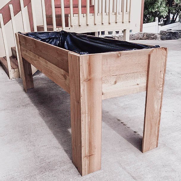 Inexpensive Elevated Garden Planter