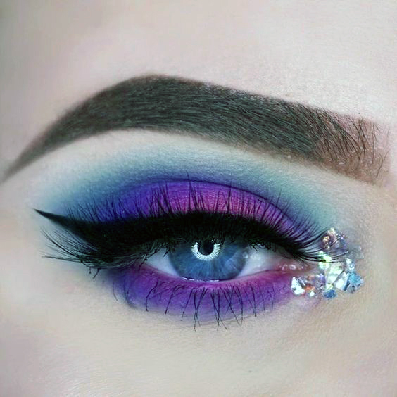 Intense Lavendar Purple And Pink Eyeshadow Women