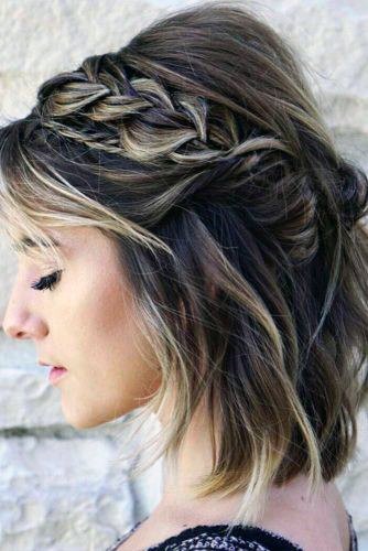 Intricate Hairdo Brunette Blonde Highlights Winter Snowy Hairstyle Ideas For Women