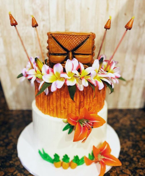 Jazzy Hawaiian Wedding Cake And Flowers