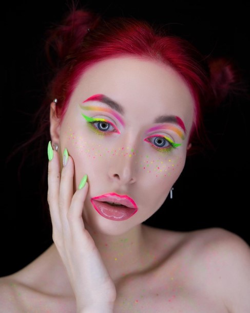 Jazzy Neon Eye Makeup Looks Women