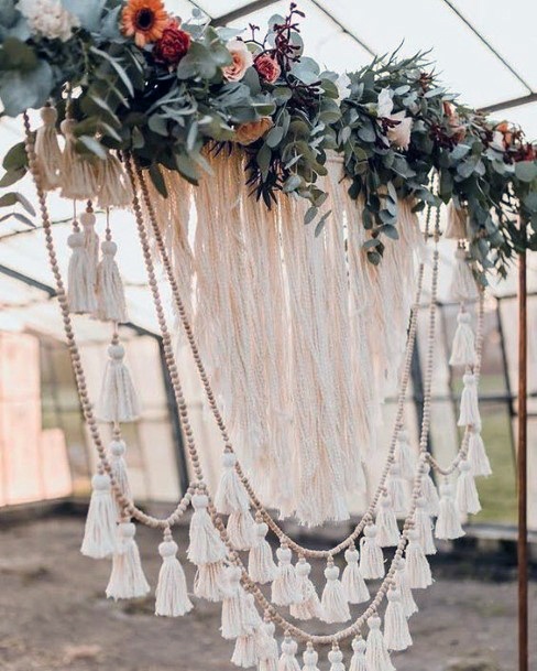 Lacy Boho Wedding Flowers