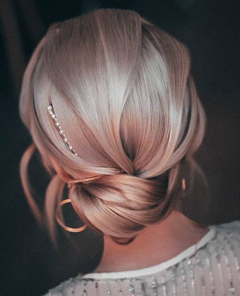 Ladies Clean Hairstyles Design Inspiration