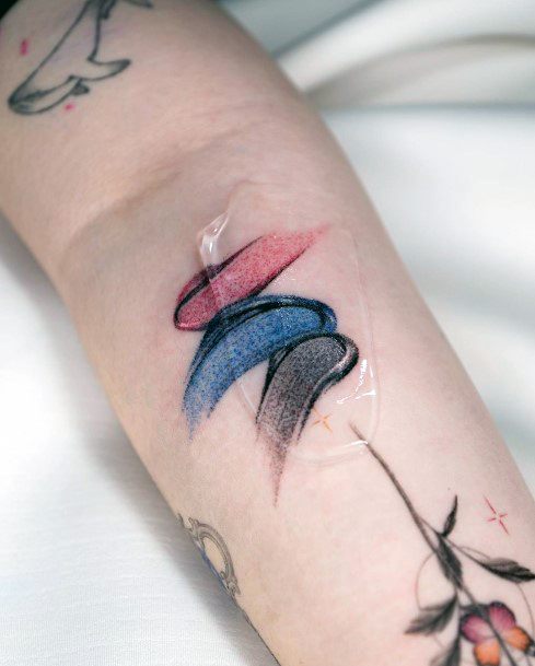 Ladies Cool Little Tattoo Design Inspiration