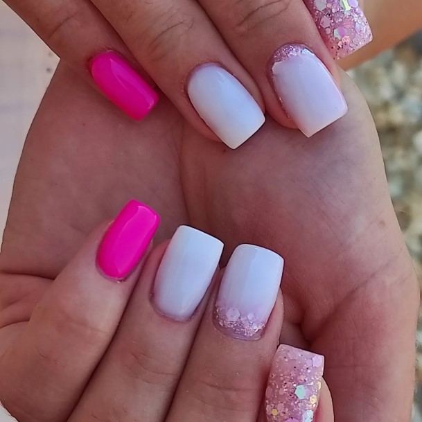 Ladies Glitter Ombre Nail Design Inspiration