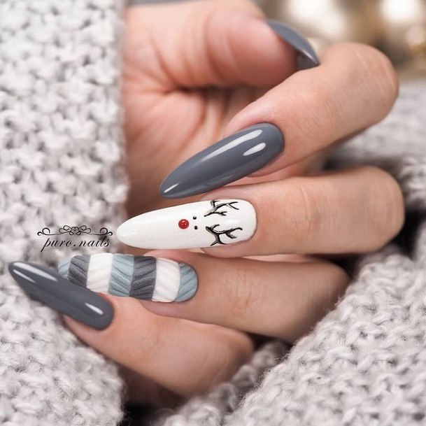 Ladies Grey And White Nail Design Inspiration