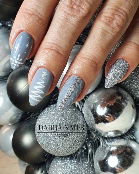 Ladies Grey With Glitter Nail Design Inspiration