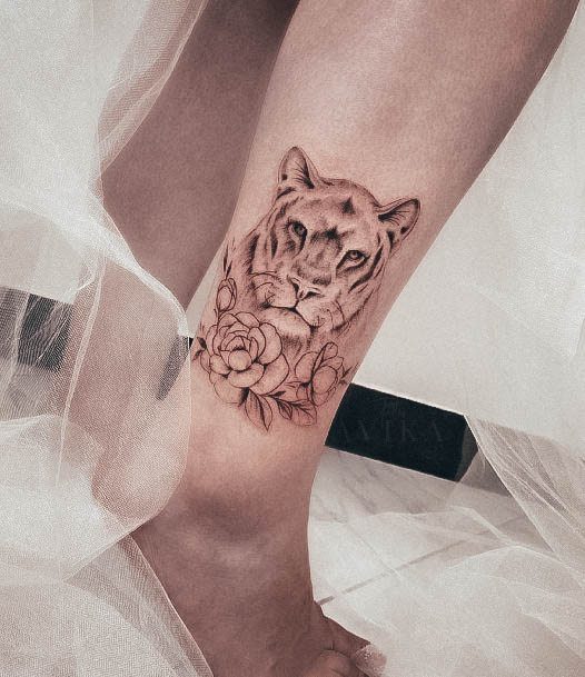 Ladies Lioness Tattoo Design Inspiration