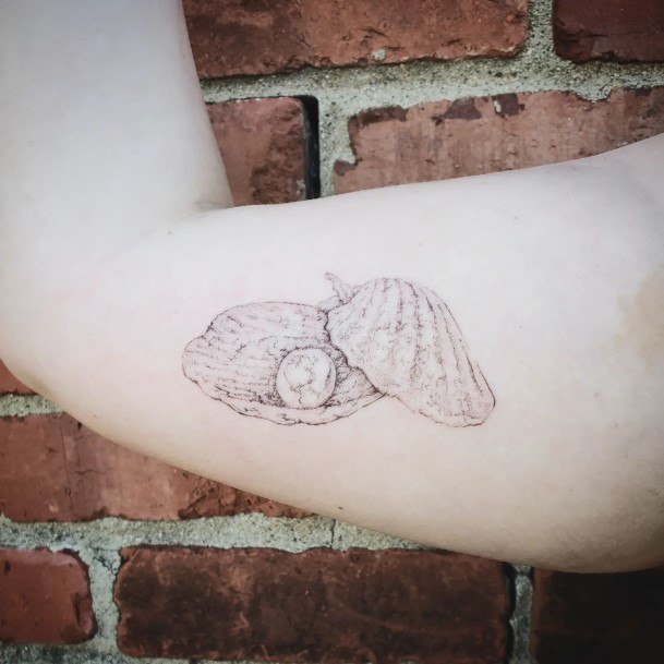 Ladies Oyster Tattoo Design Inspiration