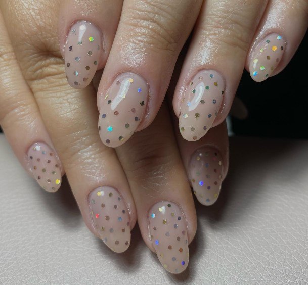 Ladies Polka Dot Nail Design Inspiration