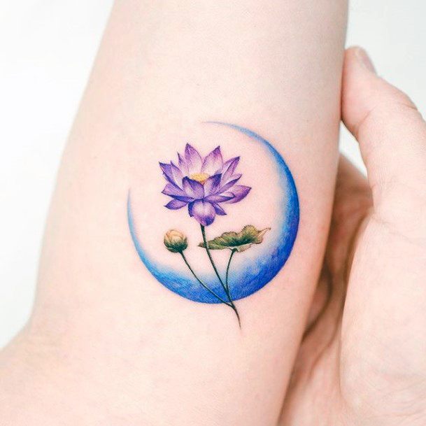 Ladies Pretty Tattoo Design Inspiration