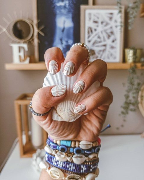 Ladies Sea Nail Design Inspiration