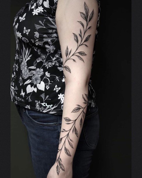 Ladies Vine Tattoo Design Inspiration