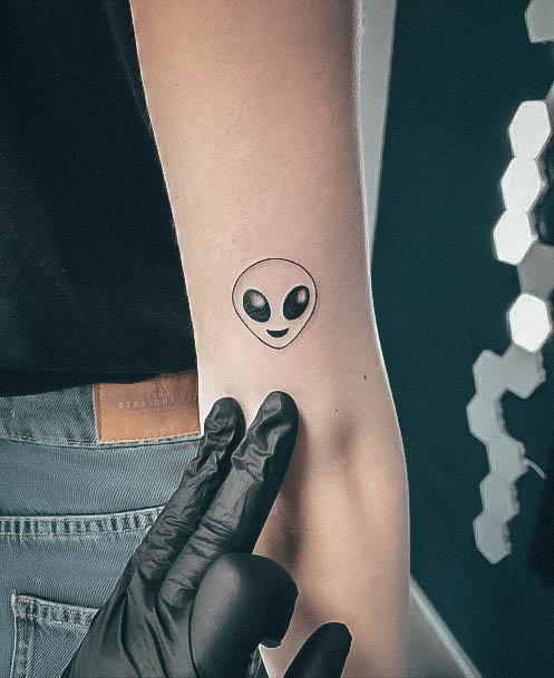 Lady With Elegant Alien Tattoo Body Art