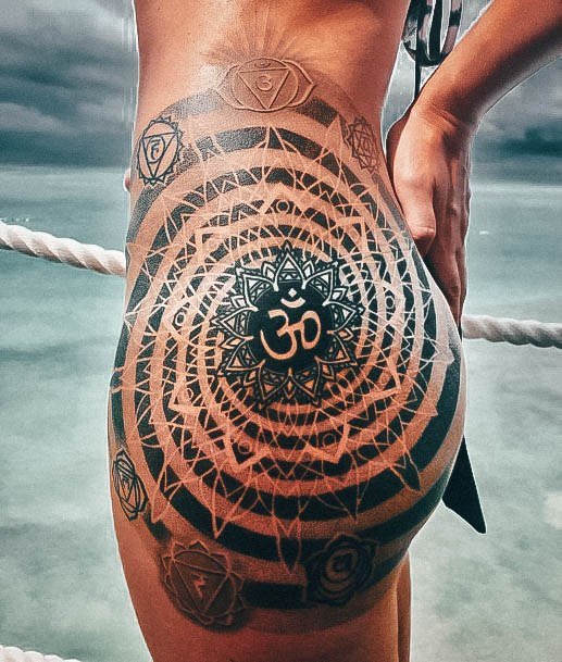 Lady With Elegant Butt Tattoo Body Art