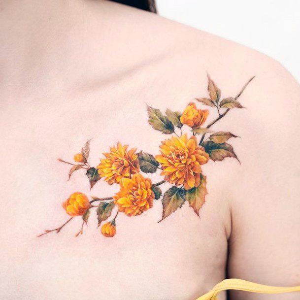 Lady With Elegant Coolest Tattoo Body Art