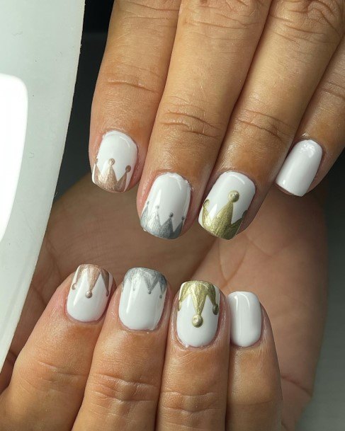 Lady With Elegant Crown Nail Body Art