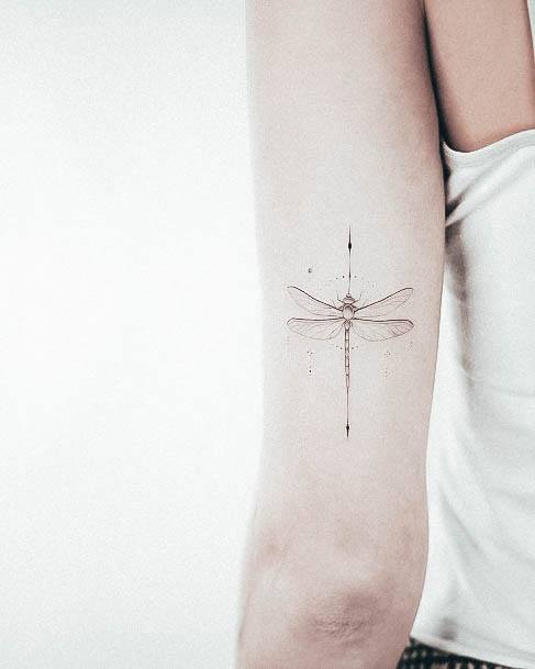 Lady With Elegant Dragonfly Tattoo Body Art