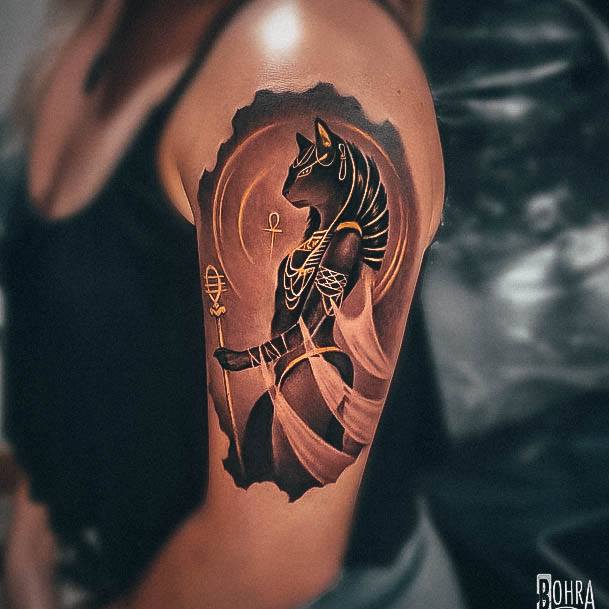 Lady With Elegant Egyptian Tattoo Body Art