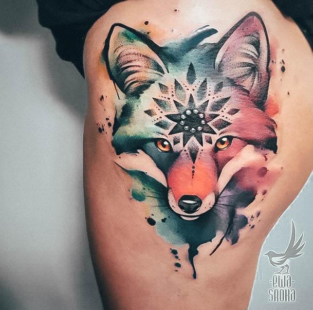 Lady With Elegant Fox Tattoo Body Art