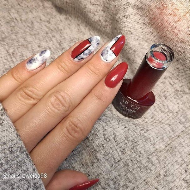 Lady With Elegant Gel Nail Body Art