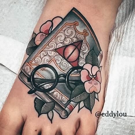 Lady With Elegant Harry Potter Tattoo Body Art