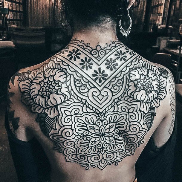 Lady With Elegant Mandala Tattoo Body Art