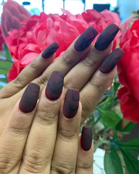 Lady With Elegant Red And Black Matte Nail Body Art