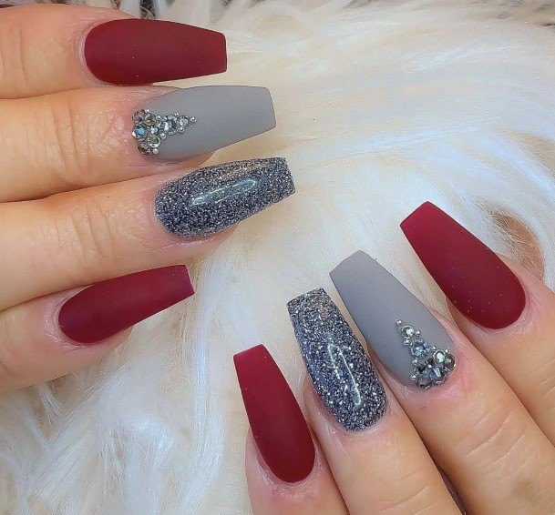 Lady With Elegant Red And Grey Nail Body Art