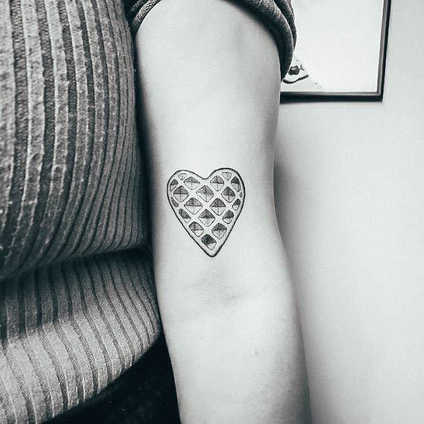 Lady With Elegant Waffle Tattoo Body Art