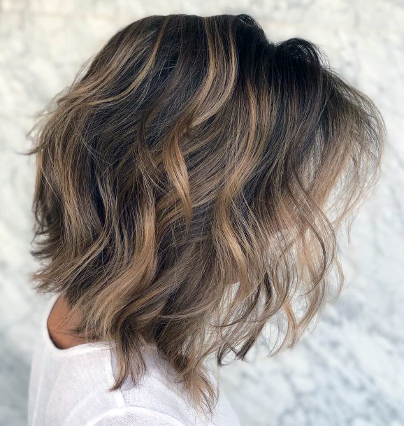 Layered Short Wavy Hair Women