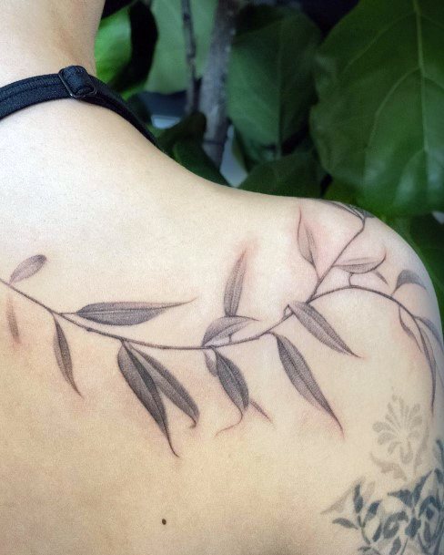 Leaf Tattoos Feminine Ideas