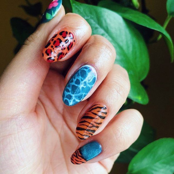 Leopard Design And Waves Blue Water Nails For Women Art