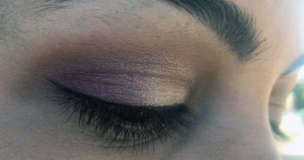 Light And Lovely Eyeshadow Women