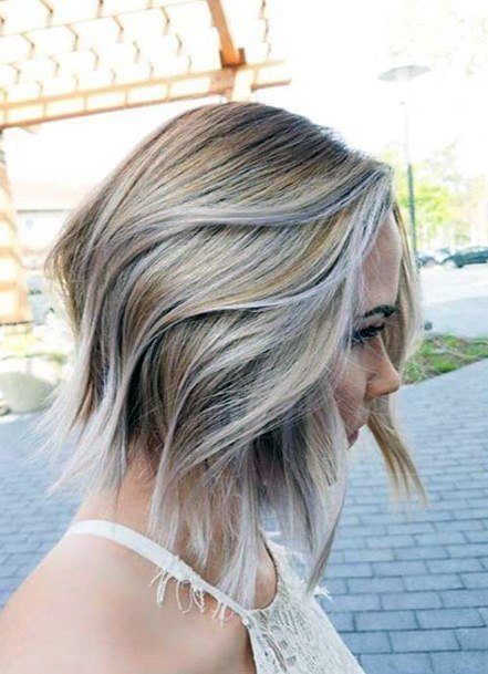 Light Ash Bob With Wave And Side Part Slight Pink Highlights Womens Airy Hairstyles