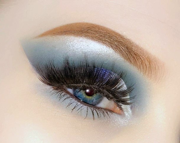 Light Blue Eyeshadow With Purple Stone For Women