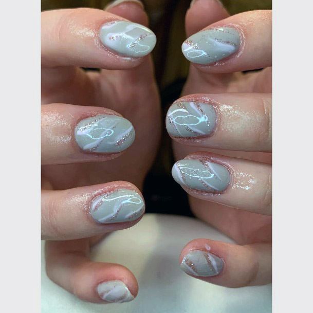 Light Grey Short Nails With Sparkles For Women