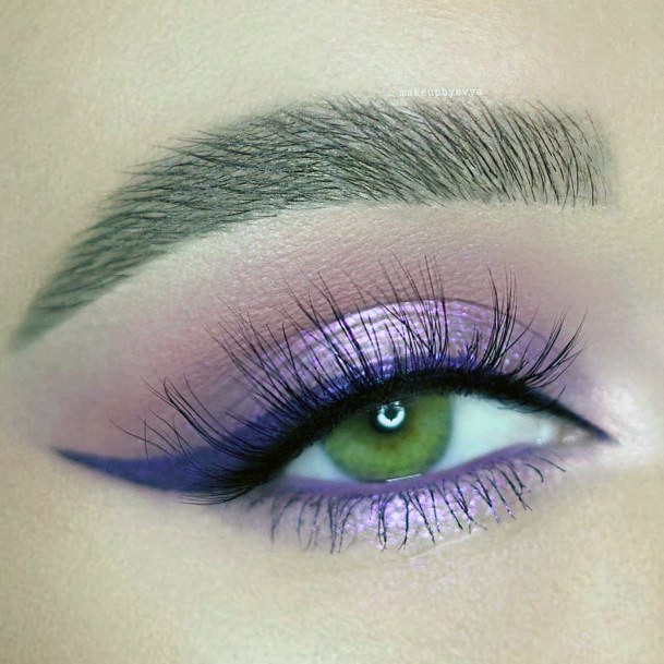 Light Lavendar Cool Eyeshadow Women