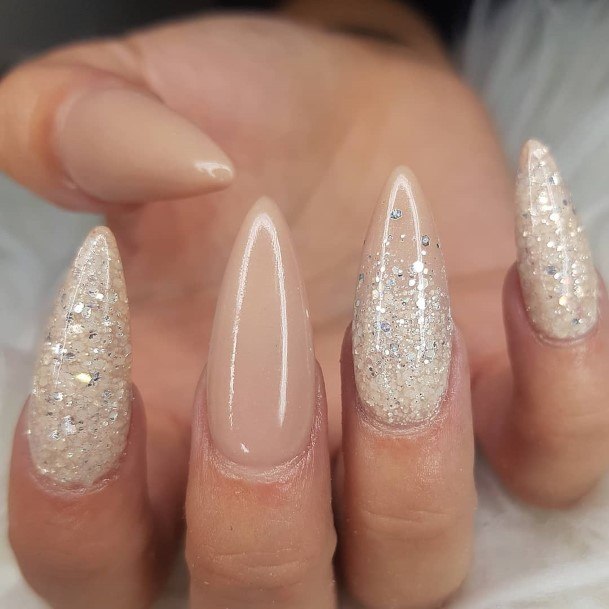 Light Nude Womens Feminine Light Nude Nails