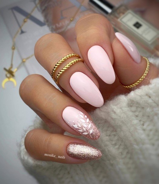 Light Nude Womens Nails